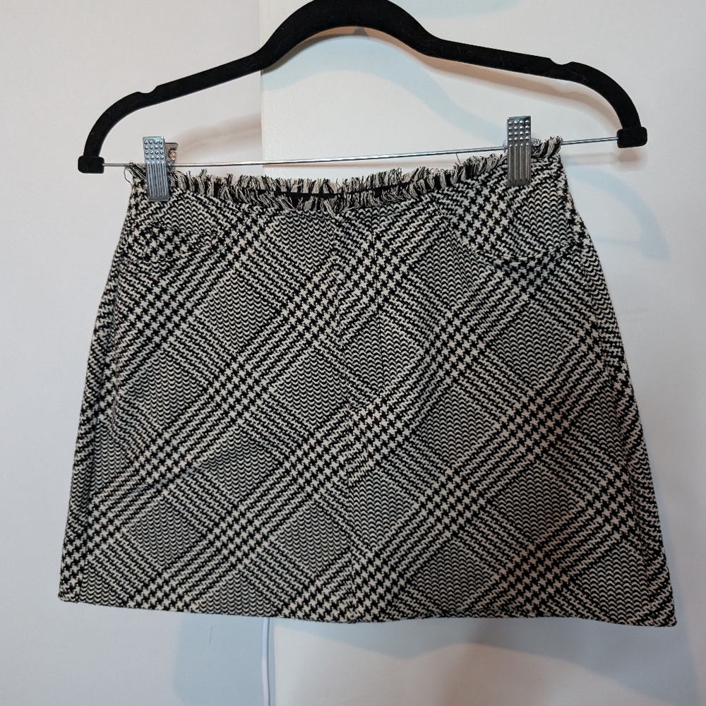 Zara Trafaluc Tweed Fringe Plaid Heritage Print Mini Skirt Sz 24